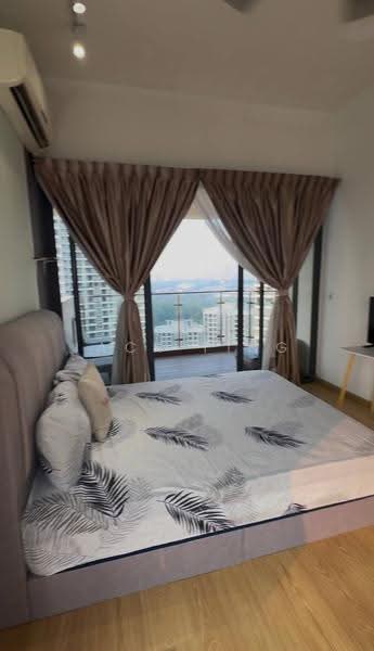 Kondominium untuk Disewa di Bay Laurel @ Country Garden Danga Bay - Jack Ting - Bedroom - PropertyGuru.com.my