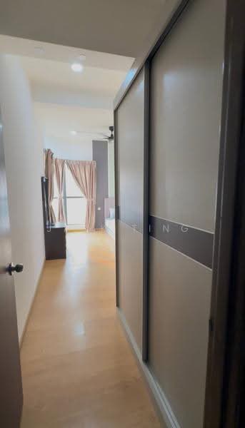 Kondominium untuk Disewa di Bay Laurel @ Country Garden Danga Bay - Jack Ting - Corridor - PropertyGuru.com.my