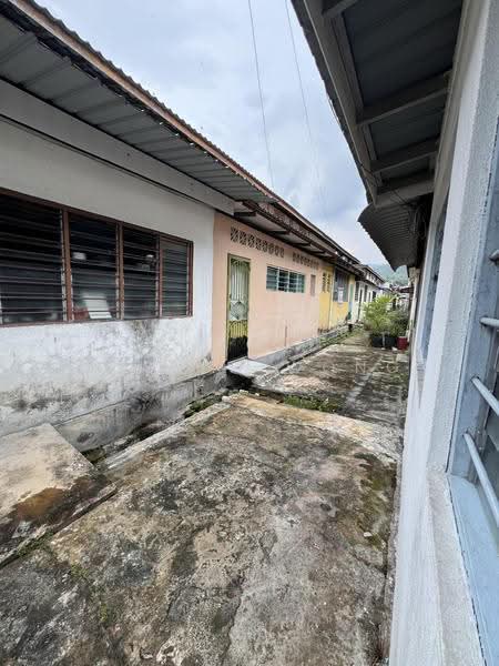 2-storey Terraced House for Rent in Taman Kledang (Menglembu) - Joseph Wong - Exterior - PropertyGuru.com.my
