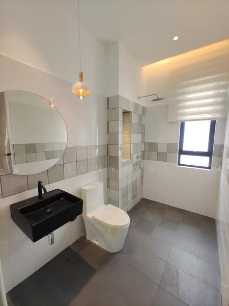 Semi-Detached House for Sale in Bandar Seri Botani (Ipoh) - Tony Au - Bathroom - PropertyGuru.com.my