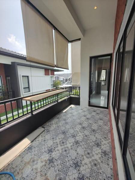 Semi-Detached House for Sale in Bandar Seri Botani (Ipoh) - Tony Au - Balcony - PropertyGuru.com.my
