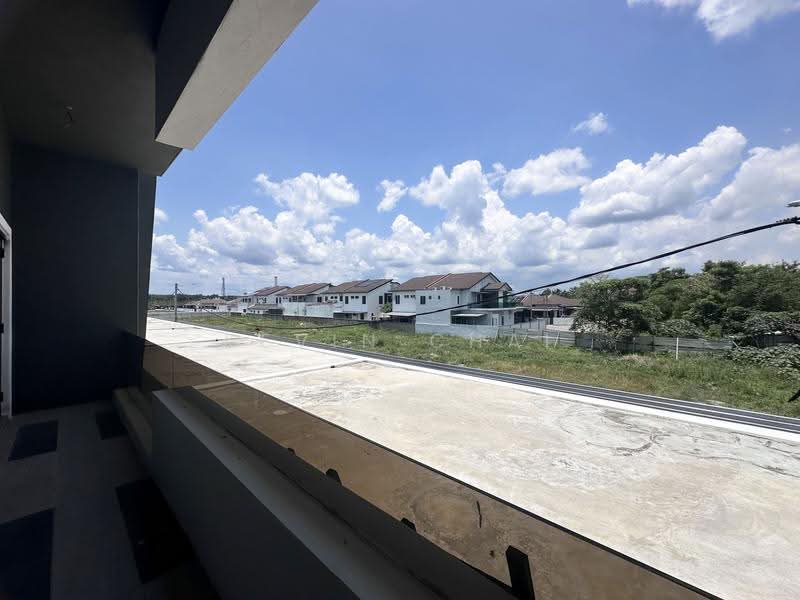 2-storey Terraced House for Sale in Teluk Intan (Perak) - Kevin Chai - Balcony - PropertyGuru.com.my