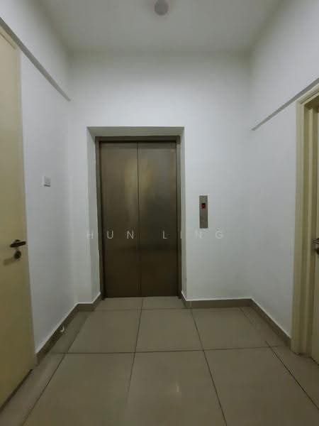Kediaman Servis untuk Disewa di Arte Plus - Hun Ling - Corridor - PropertyGuru.com.my