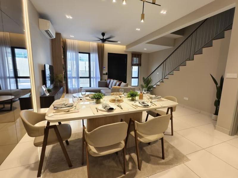 2-storey Terraced House for Sale in Alam Impian (Shah Alam) - Steve Lim - Kitchen Area - PropertyGuru.com.my