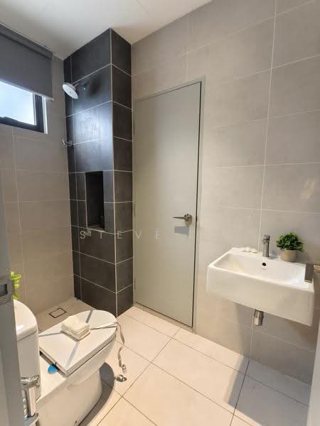 2-storey Terraced House for Sale in Alam Impian (Shah Alam) - Steve Lim - Bathroom 4 - PropertyGuru.com.my