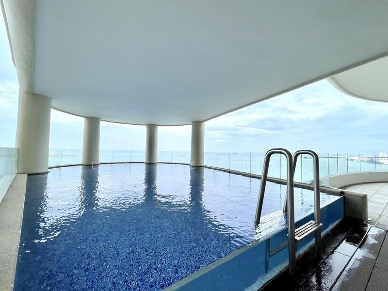Condominium for Rent at 8 Gurney (The Shore Condominium) - Lee Xue Chen - Pool - PropertyGuru.com.my