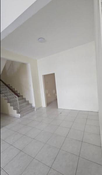Rumah Teres 1.5-Tingkat untuk Disewa di Taman Pelangi Indah (Ulu Tiram) - Robbie Tan - Interior - PropertyGuru.com.my