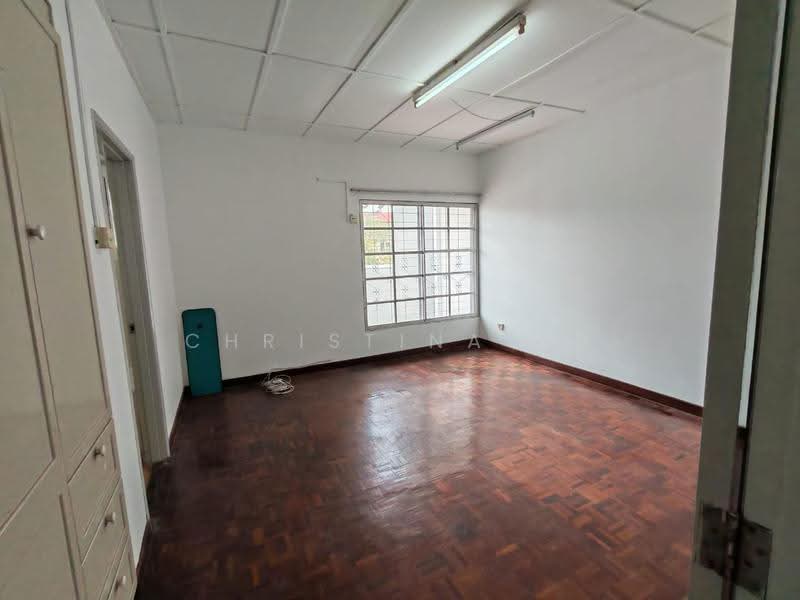2-storey Terraced House for Sale in Taman Wangsa Baiduri (Subang Jaya) - Christina Ho - Interior - PropertyGuru.com.my