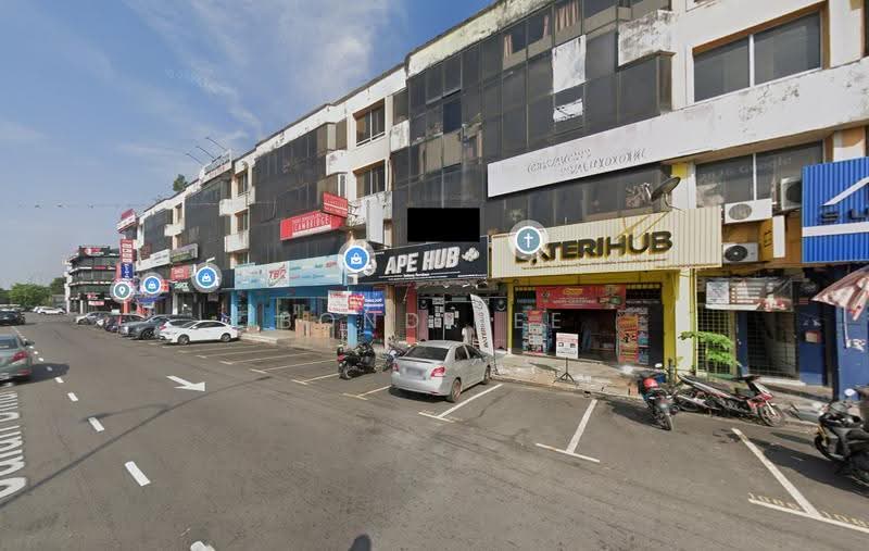 Shop for Rent in Seksyen U3 (Shah Alam) - Bond Lee - Exterior - PropertyGuru.com.my