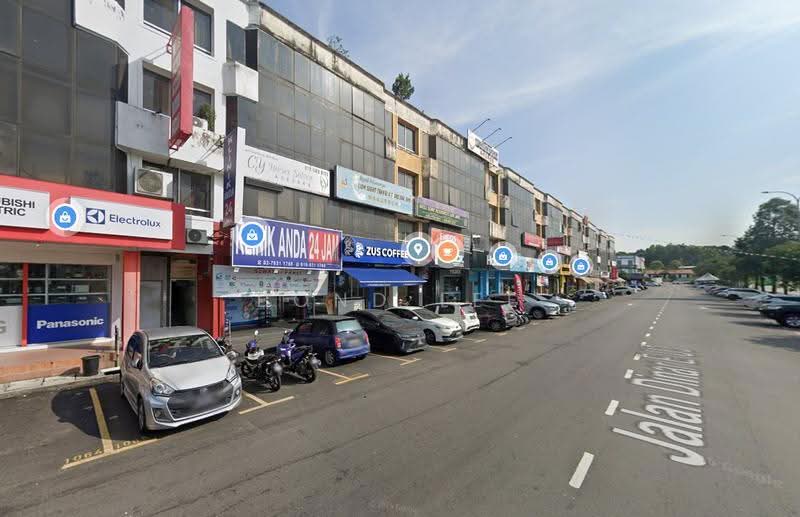 Shop for Rent in Seksyen U3 (Shah Alam) - Bond Lee - Exterior - PropertyGuru.com.my