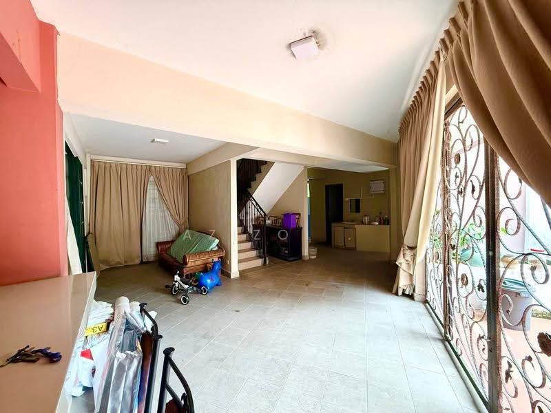 Bungalow House for Sale in Seksyen 7 (Shah Alam) - Azizol . - Living Room - PropertyGuru.com.my