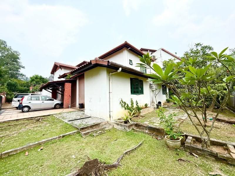 Bungalow House for Sale in Seksyen 7 (Shah Alam) - Azizol . - Exterior - PropertyGuru.com.my