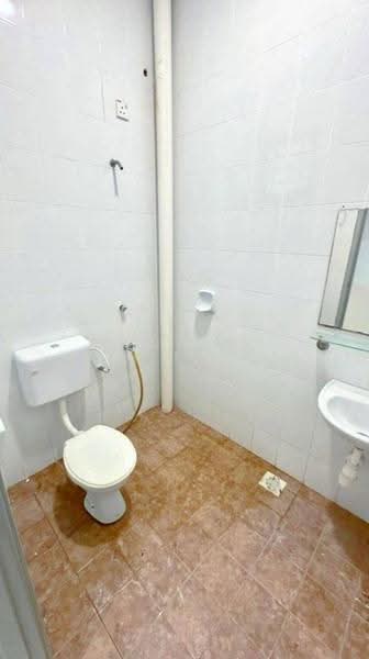 1-storey Terraced House for Sale in Johor Bahru (Johor) - Wenting Lee - Bathroom - PropertyGuru.com.my