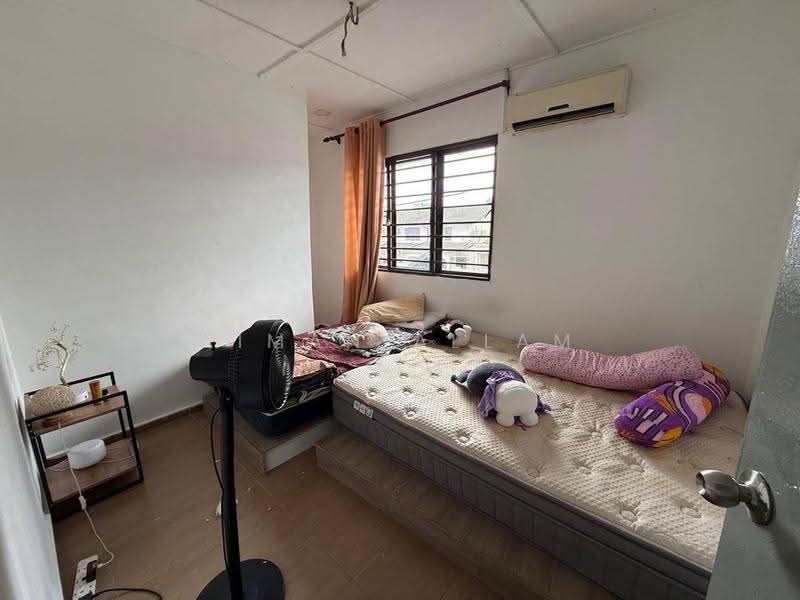 2-storey Terraced House for Sale in Sri Petaling (Kuala Lumpur) - Aiman Allam - Bedroom - PropertyGuru.com.my