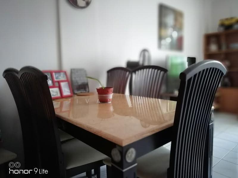 Pangsapuri untuk Dijual di saujana apartment - Ivan Tan - Dining Room - PropertyGuru.com.my