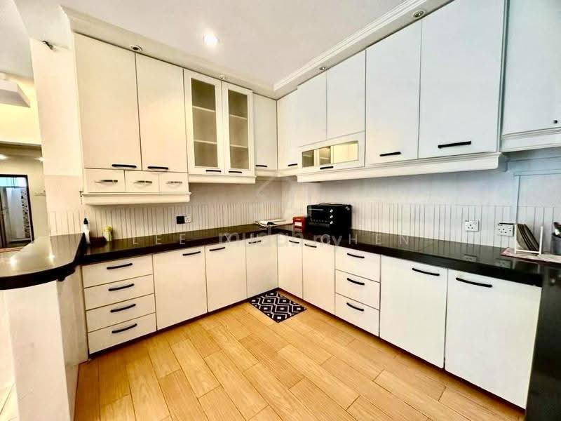 Kondominium untuk Dijual di Bayswater Resort Condominium - Lee Xue Chen - Kitchen - PropertyGuru.com.my