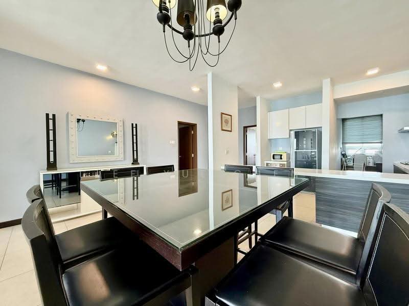 Kondominium untuk Dijual di Pearl Regency - Lee Xue Chen - Dining Room - PropertyGuru.com.my