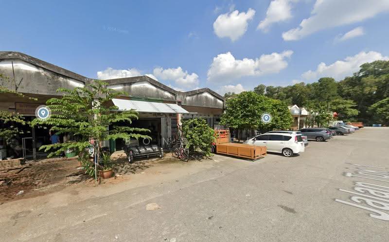 Kilang untuk Disewa di Bukit Kinrara Industrial Park (Puchong) - Bond Lee - Exterior - PropertyGuru.com.my