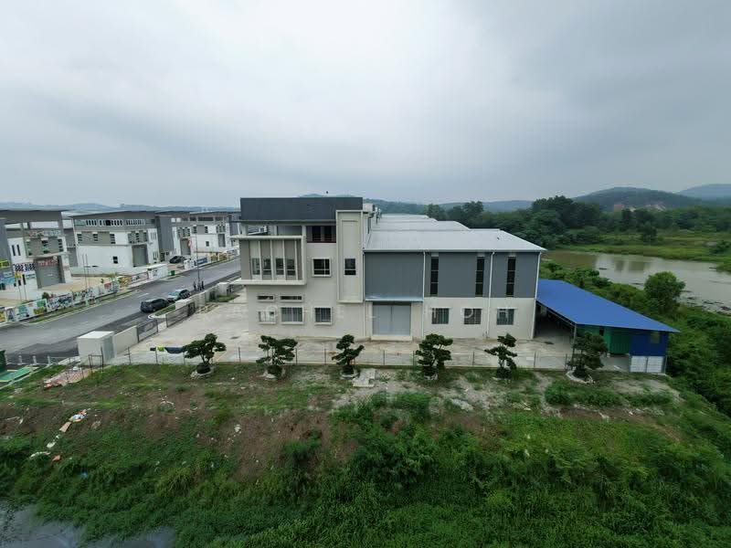 Kilang untuk Disewa di Saujana Rawang (Rawang) - Rachel Hoh - Exterior - PropertyGuru.com.my