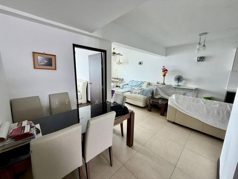Kondominium untuk Dijual di Pearl Regency - Lee Xue Chen - Living Room - PropertyGuru.com.my