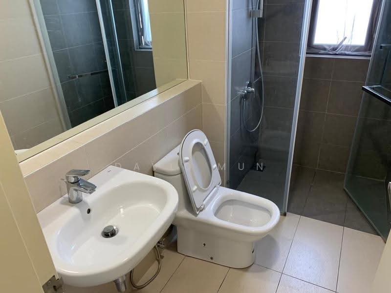 Kondominium untuk Disewa di Sunway GeoSense - David Mun - Bathroom - PropertyGuru.com.my