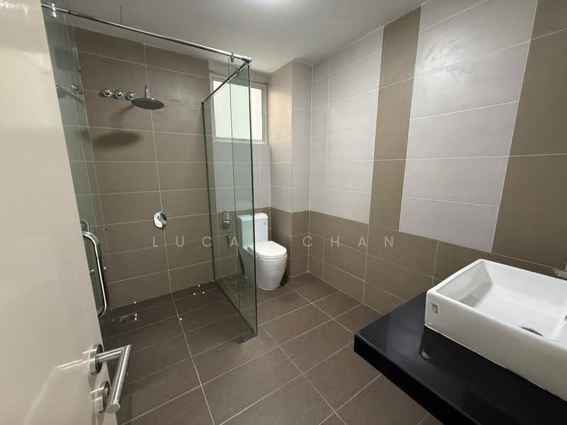 Rumah Teres 3-Tingkat untuk Disewa di Puchong (Selangor) - Lucas Chan - Bathroom - PropertyGuru.com.my