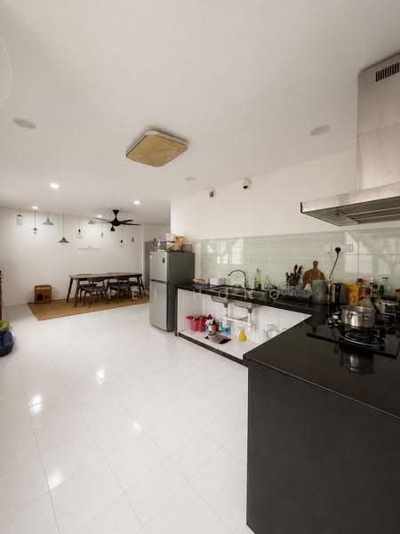 Rumah Berkembar untuk Dijual di Taman Chee Seng (Tanjung Bungah) - Pei Hong - Kitchen - PropertyGuru.com.my