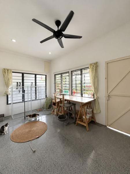 Rumah Berkembar untuk Dijual di Taman Chee Seng (Tanjung Bungah) - Pei Hong - Interior - PropertyGuru.com.my