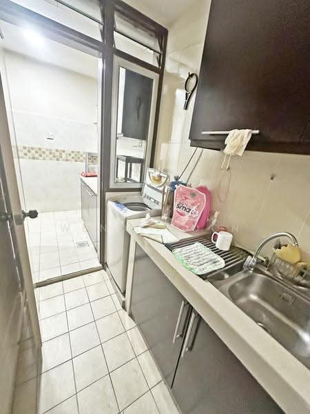 Apartment for Rent at Puteri Bayu Apartment - Wendy Boon - Kitchen - PropertyGuru.com.my