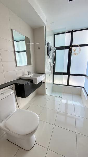 Service Residence for Rent at Trefoil @ Setia City - Vitas Tan - Bathroom - PropertyGuru.com.my