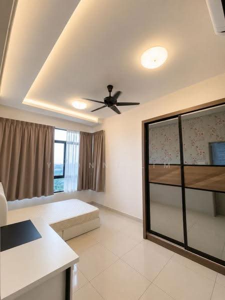 Kediaman Servis untuk Dijual di D'Summit Residences - Yvonne Lim - Bedroom - PropertyGuru.com.my