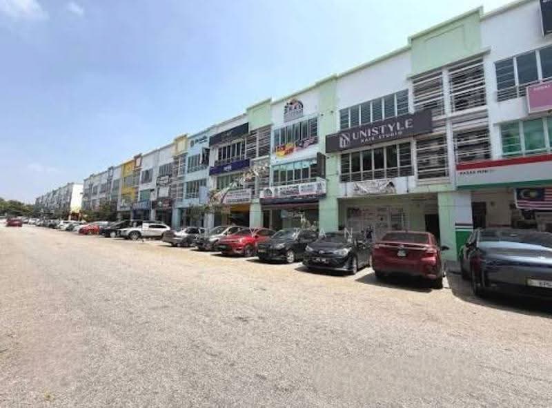 Shop for Rent in Setia Alam (Selangor) - Elly Tan - Exterior - PropertyGuru.com.my