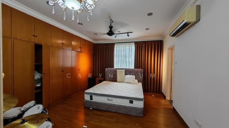 Bungalow House untuk Disewa di Batu Ferringhi (Penang) - Caryn Hum - Bedroom - PropertyGuru.com.my
