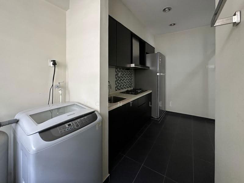 Kondominium untuk Disewa di Kuchai Brem Park 2 - Vincent Lee - Kitchen - PropertyGuru.com.my