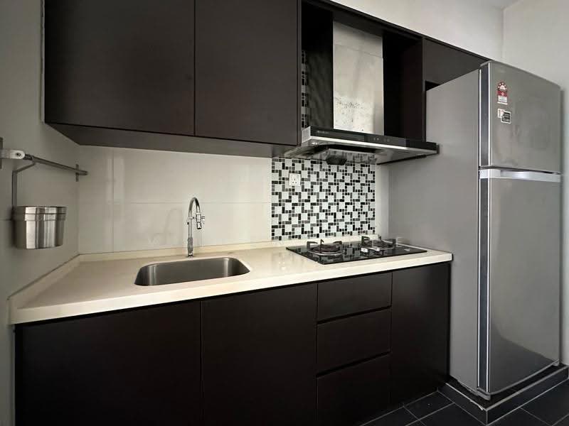 Kondominium untuk Disewa di Kuchai Brem Park 2 - Vincent Lee - Kitchen - PropertyGuru.com.my