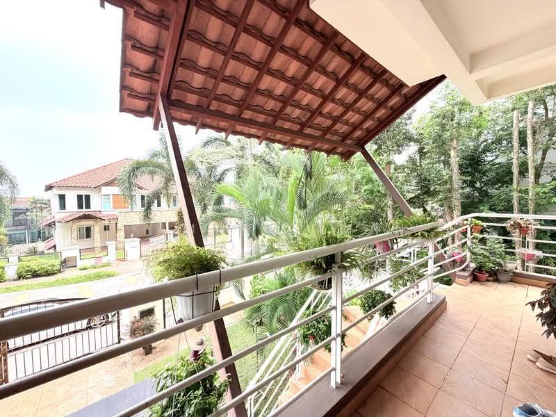 Rumah Berkembar untuk Dijual di Kota Damansara (Selangor) - Kamaruzaman Omar - Balcony - PropertyGuru.com.my