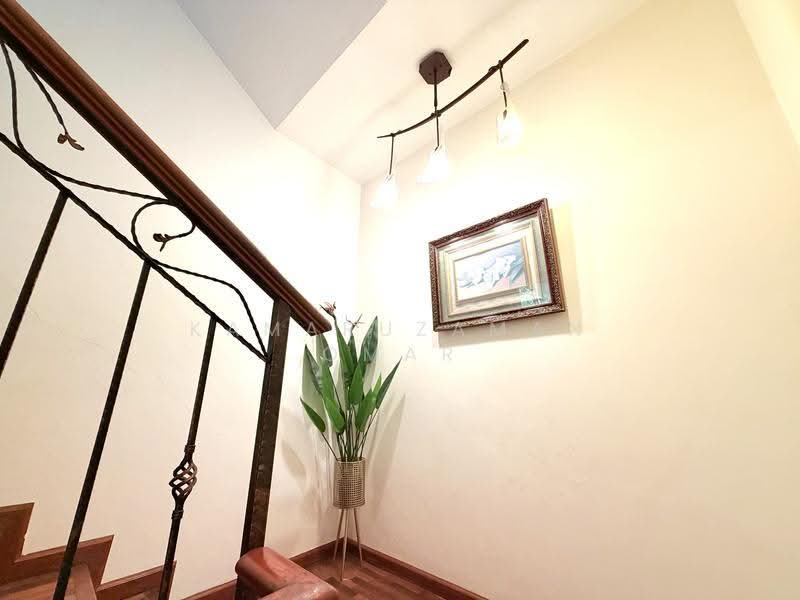 Rumah Berkembar untuk Dijual di Kota Damansara (Selangor) - Kamaruzaman Omar - Interior - PropertyGuru.com.my