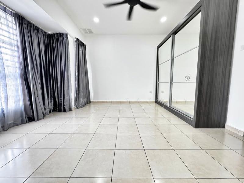 2-storey Terraced House for Sale in Taman Bangi Avenue (Bangi) - Herman Sazwan Nor Rahim - Bedroom - PropertyGuru.com.my