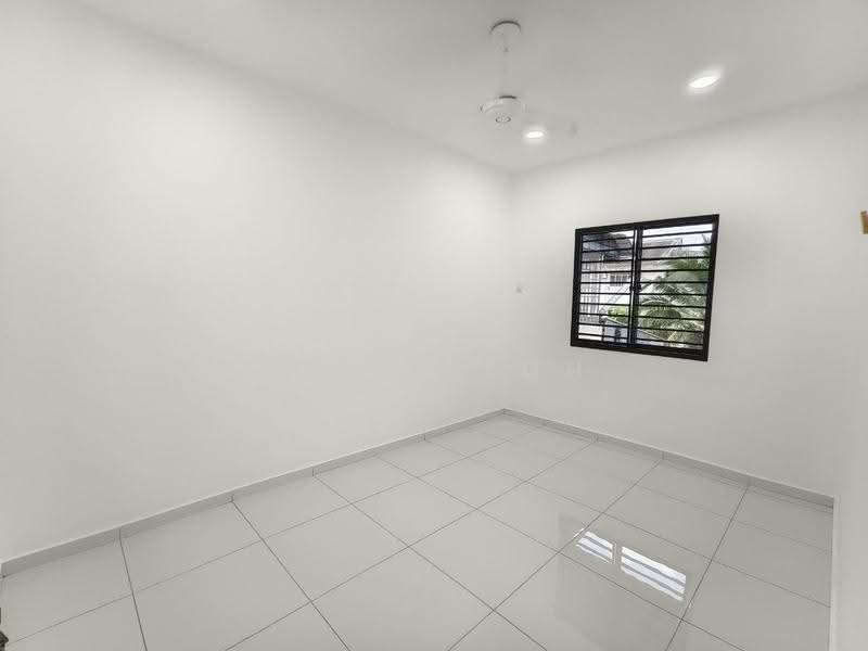 2-storey Terraced House for Sale in Taman Bukit Kempas (Tampoi) - Sean Yeoh - Interior - PropertyGuru.com.my