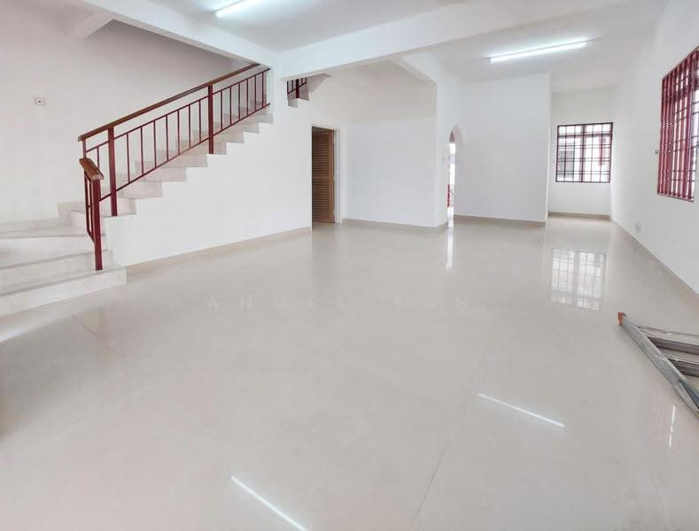 2-storey Terraced House for Sale in Seksyen 2, Taman Kinrara (Puchong) - Angel Tan - Interior - PropertyGuru.com.my
