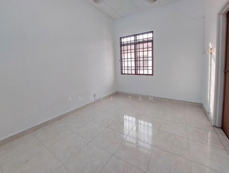 2-storey Terraced House for Sale in Seksyen 2, Taman Kinrara (Puchong) - Angel Tan - Interior - PropertyGuru.com.my