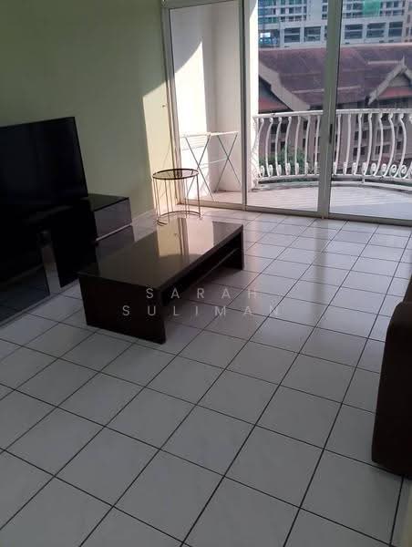 Kondominium untuk Disewa di 1A Stonor - Sarah Suliman - Living Room - PropertyGuru.com.my