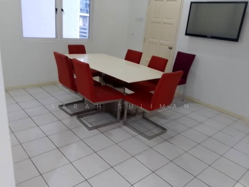 Kondominium untuk Disewa di 1A Stonor - Sarah Suliman - Dining Room - PropertyGuru.com.my