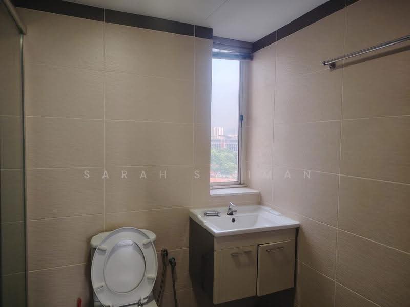 Kondominium untuk Disewa di 1A Stonor - Sarah Suliman - Bathroom - PropertyGuru.com.my