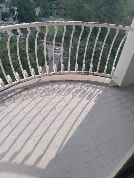 Kondominium untuk Disewa di 1A Stonor - Sarah Suliman - Balcony - PropertyGuru.com.my