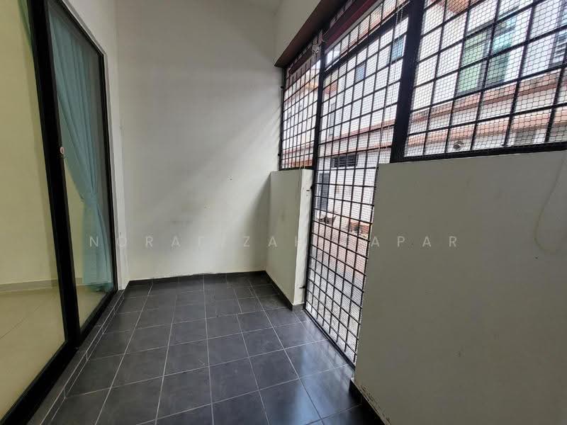 2-storey Terraced House for Rent in Dengkil (Selangor) - NoraFizah Gapar - Balcony - PropertyGuru.com.my