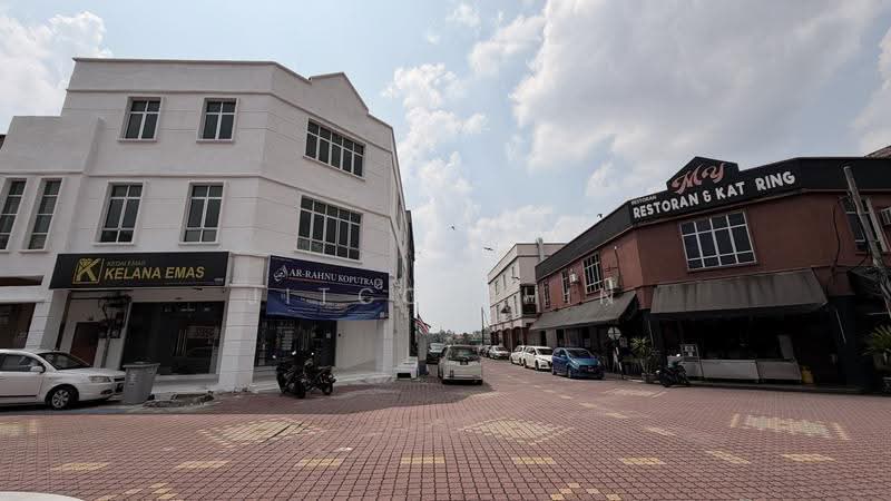 Kedai untuk Disewa di Pusat Bandar Senawang (Senawang) - Jitco Chin - Exterior - PropertyGuru.com.my