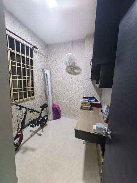 Pangsapuri untuk Dijual di Asia Heights - Bryan H'ng - Study - PropertyGuru.com.my