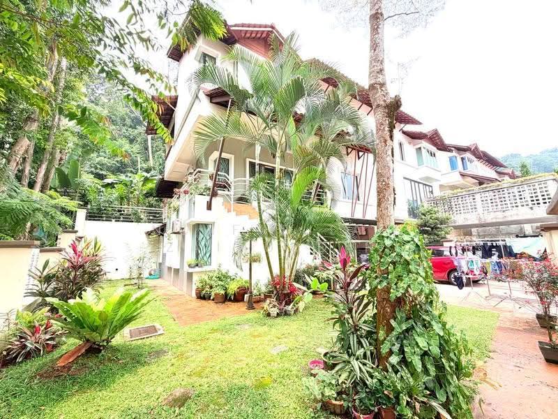 Rumah Berkembar untuk Dijual di Kota Damansara (Selangor) - NORFADILAH ZAINUDDIN - Exterior - PropertyGuru.com.my