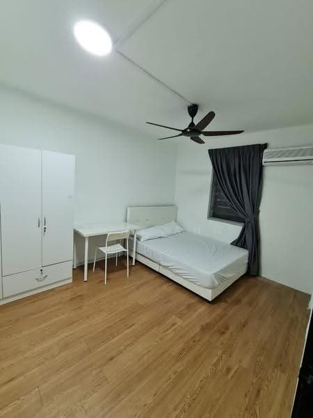 Pangsapuri untuk Disewa di Jelutong Park - Jane Ang - Bedroom - PropertyGuru.com.my